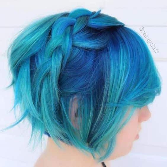 cabelo azul turquesa curto