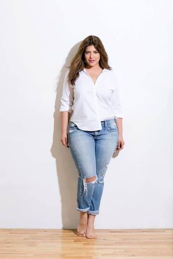 calca jeans plus size look