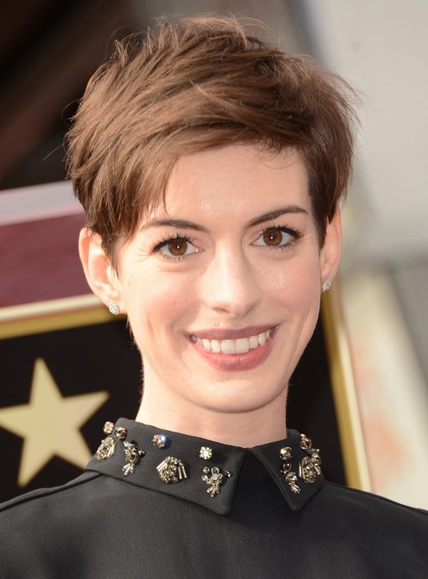 HOLLYWOOD, CA - DECEMBER 13: Actress Anne Hathaway attends the Hugh Jackman Hollywood Walk Of Fame ceremony on December 13, 2012 in Hollywood, California. (Photo by Jason Merritt/Getty Images)