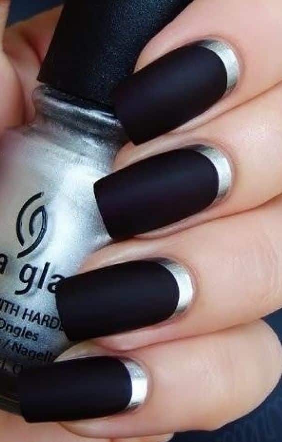 unhas-decoradas-preto-francesinha-invertida